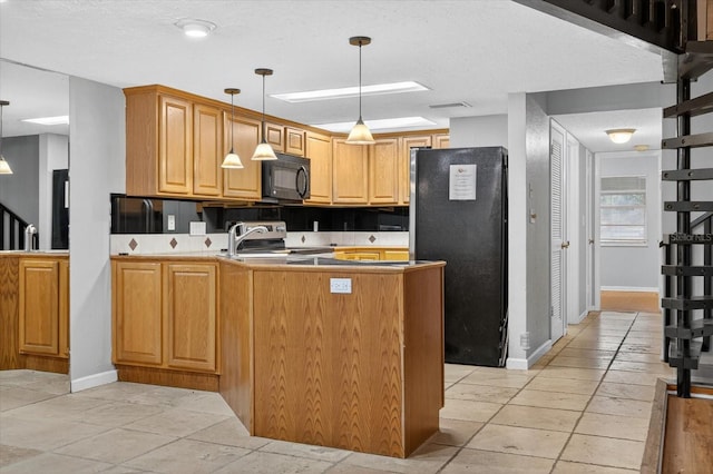 417 Somerset Ln, Palm Harbor, FL 34684 - photo 12