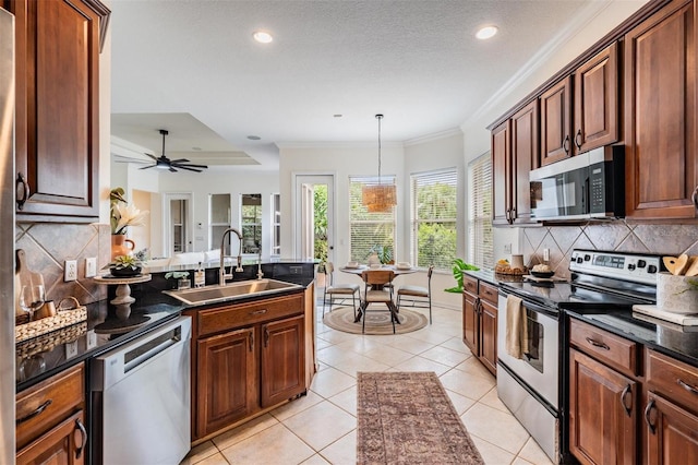 10305 Marchmont Ct, Tampa, FL 33626 - photo 11