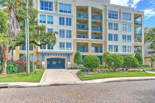 509 W Bay St Unit 205, Tampa, FL 33606 - photo 1