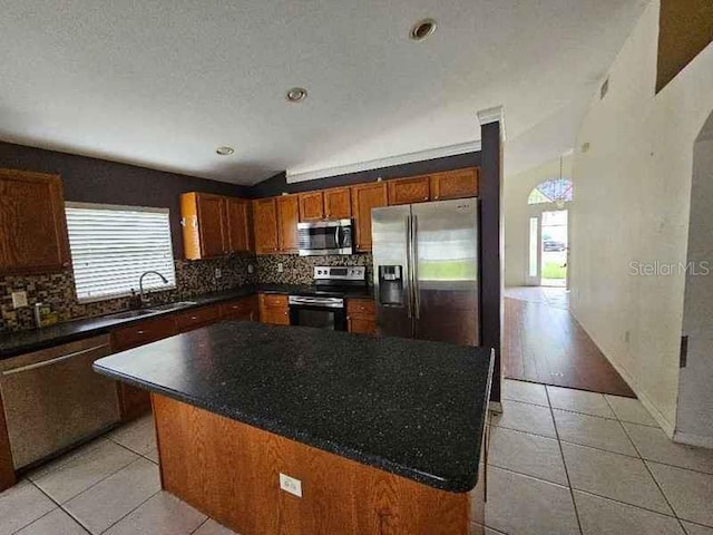 2332 Potomac Mark Pl, Ruskin, FL 33570 - photo 8