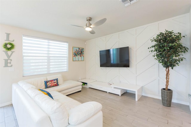 2760 Emory Sound Pl, Brandon, FL 33510 - photo 15