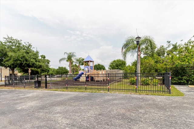 6260 Olivedale Dr, Riverview, FL 33578 - view of community playground