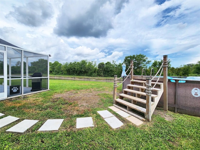3112 Kearns Rd, Mulberry, FL 33860 - view of yard with glass enclosure