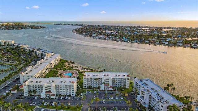 6001 Bahia Del Mar Cir Unit 325, Saint Petersburg, FL 33715 - photo 2