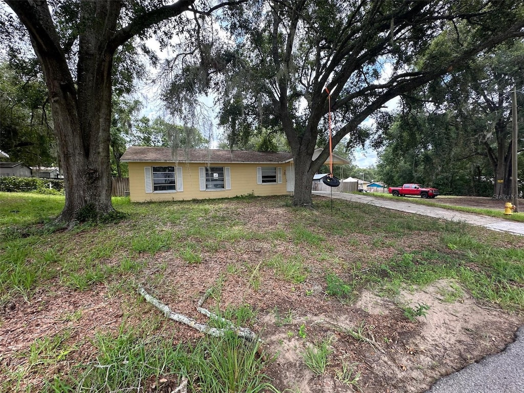 27143 Wakefield Dr, Brooksville, FL 34602 - photo 1