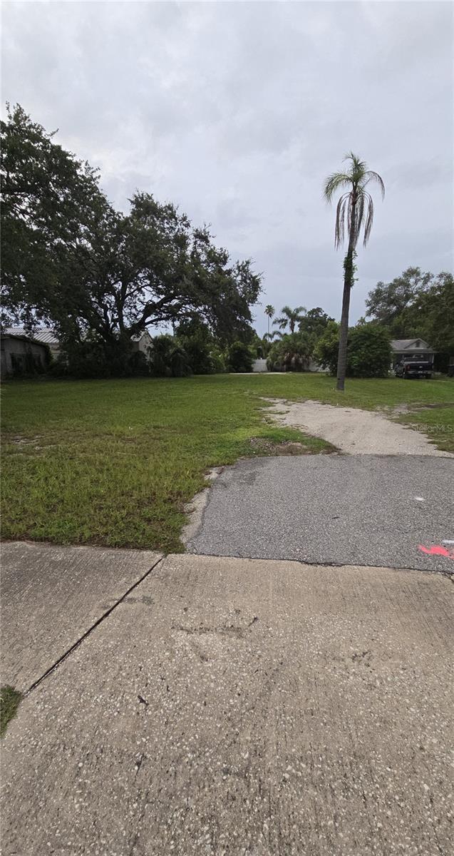 510 Woodlawn St, Clearwater, FL 33756 - photo 4