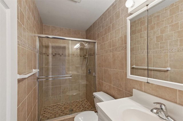 2370 Jamaican St Unit 44, Clearwater, FL 33763 - full bath with a stall shower, vanity, and tile walls