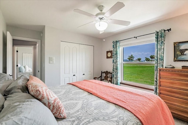 20 Bunker Ter, Rotonda West, FL 33947 - bedroom with a closet and a ceiling fan
