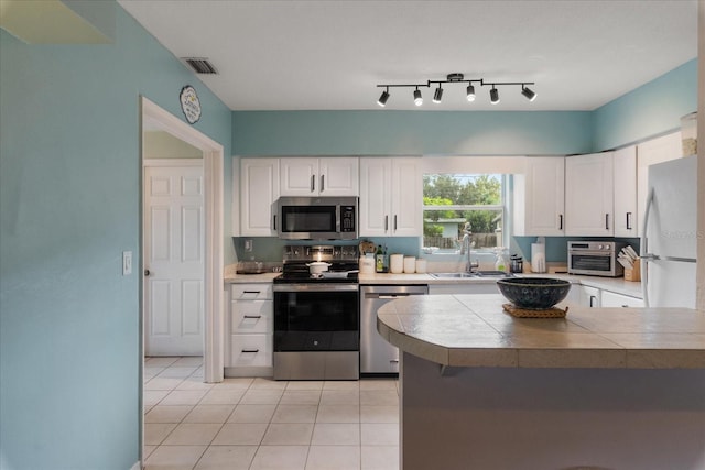 1948 Ridgewood Dr, Clearwater, FL 33763 - photo 9