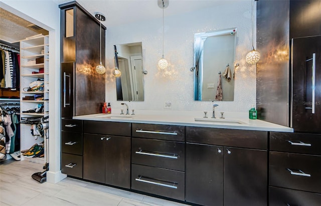1120 Lancer Ln, Tarpon Springs, FL 34689 - full bath featuring double vanity