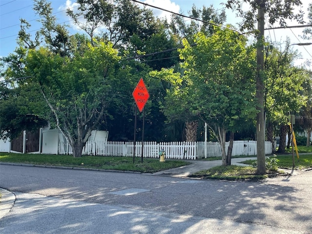2963 Dartmouth Ave N, Saint Petersburg, FL 33713 - photo 3