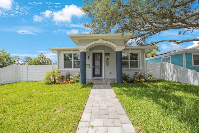 2700 4th Ave S, Saint Petersburg, FL 33712 - photo 1