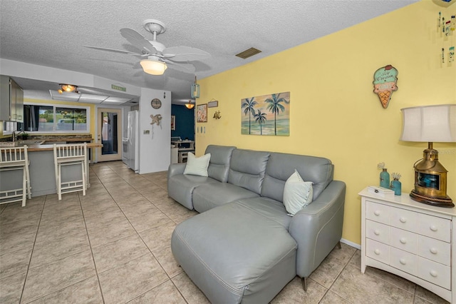 505 Whispering Oak Dr, Tarpon Springs, FL 34689 - photo 17