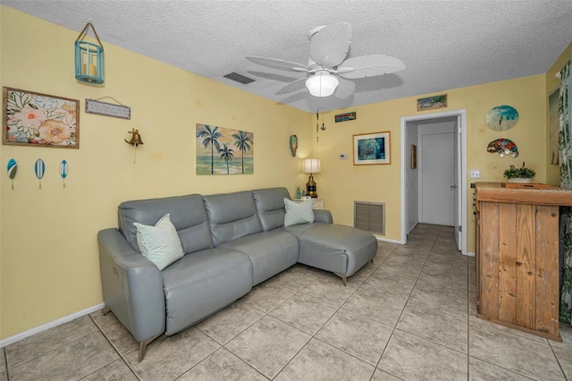 505 Whispering Oak Dr, Tarpon Springs, FL 34689 - photo 19