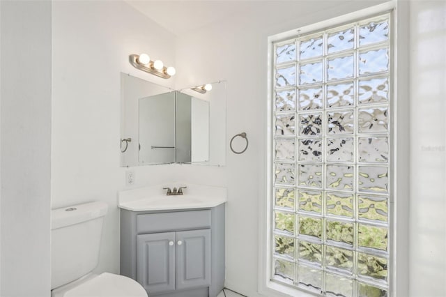992 20th St SW, Largo, FL 33770 - bathroom featuring vanity and toilet