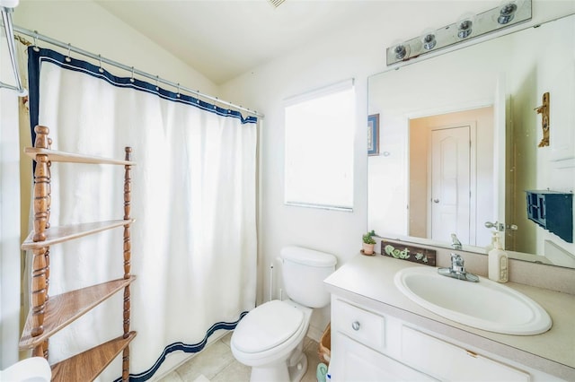 1754 Turtle Rock Dr, Lakeland, FL 33803 - full bathroom featuring vanity and curtained shower