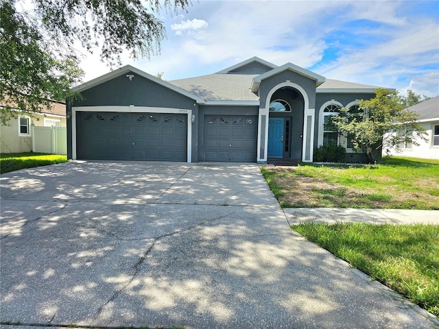 35535 Wickingham Ct, Zephyrhills, FL 33541 - photo 2