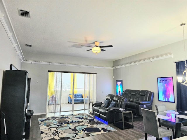 35535 Wickingham Ct, Zephyrhills, FL 33541 - photo 10