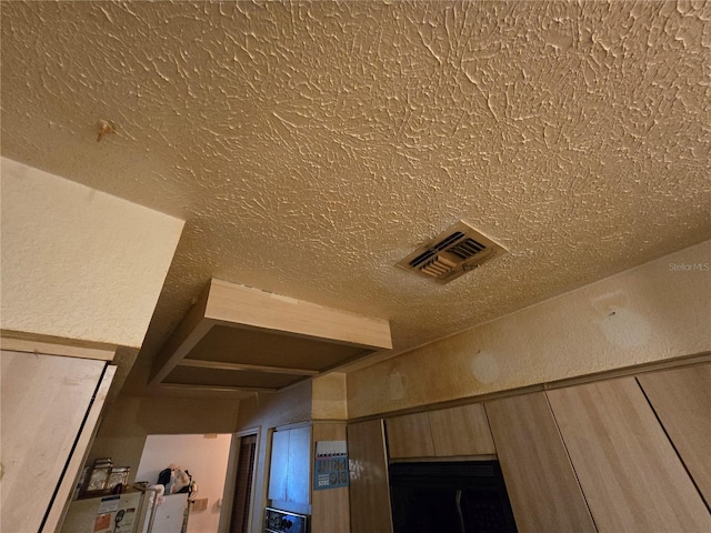 8548 Cypress Lakes Blvd, New Port Richey, FL 34653 - detailed view of a textured ceiling and a textured wall