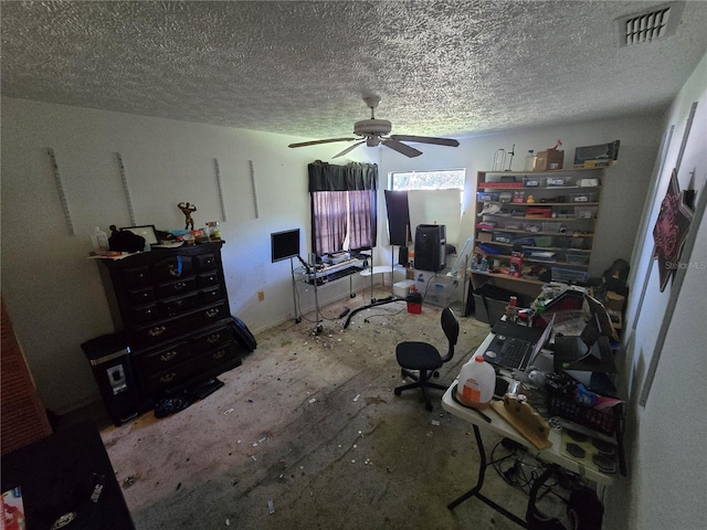 8548 Cypress Lakes Blvd, New Port Richey, FL 34653 - bedroom with a textured ceiling and a ceiling fan