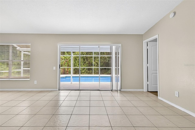 7513 Savannah Ln, Tampa, FL 33637 - photo 4