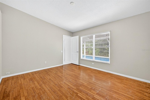 7513 Savannah Ln, Tampa, FL 33637 - photo 18