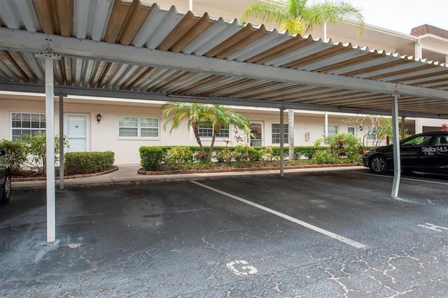 845 Maple Ct Unit 103, Dunedin, FL 34698 - view of covered parking lot