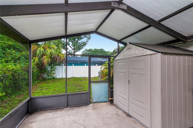 3129 W Paris St, Tampa, FL 33614 - unfurnished sunroom featuring lofted ceiling
