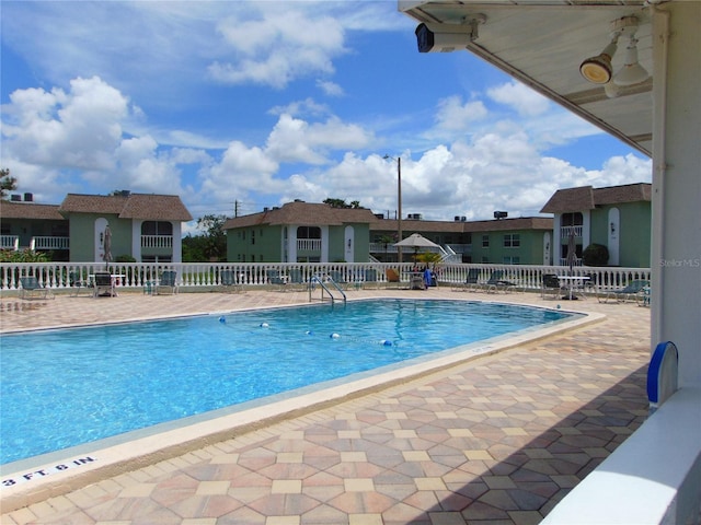 1250 S Pinellas Ave Unit 307, Tarpon Springs, FL 34689 - community pool with a patio area