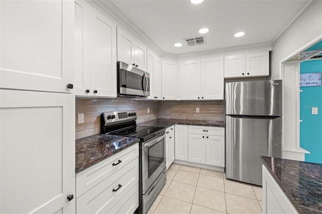 323 Mira Vista Dr, Dunedin, FL 34698 - photo 9