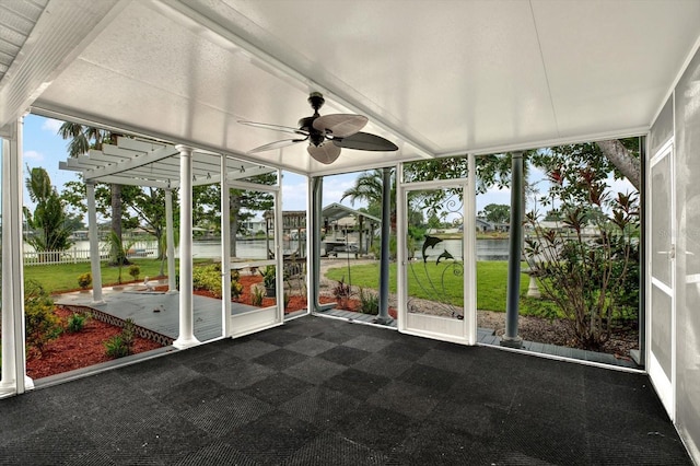 102 W N Branch Rd, Ruskin, FL 33570 - unfurnished sunroom featuring a water view and a ceiling fan