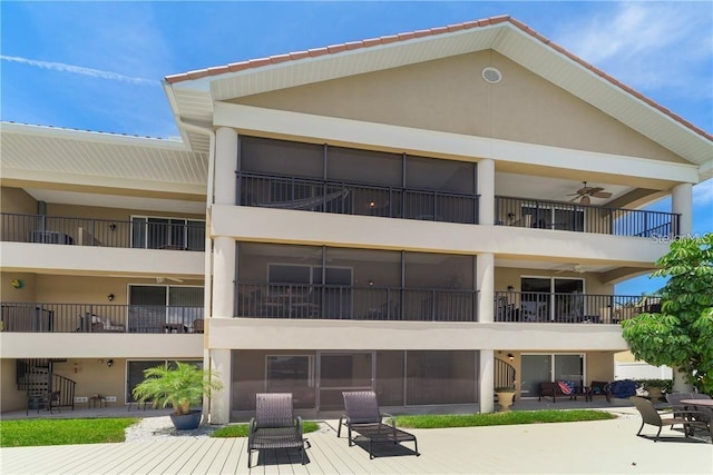 300 Capri Blvd Unit 3, Treasure Island, FL 33706 - view of apartment building / complex