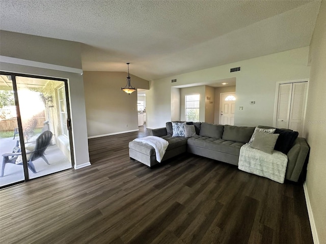 419 Bloomingfield Dr, Brandon, FL 33511 - photo 2