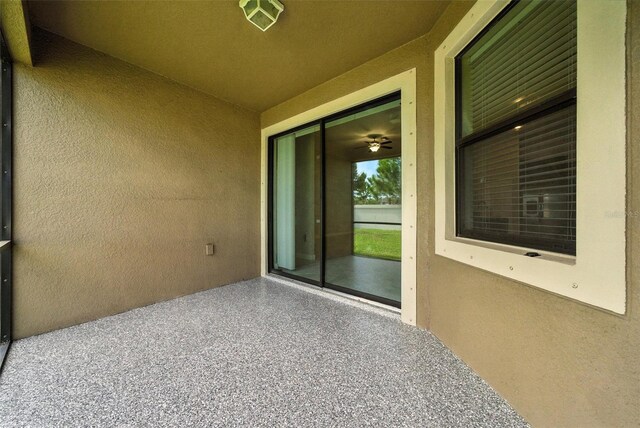 9864 Smarty Jones Dr, Ruskin, FL 33573 - photo 12