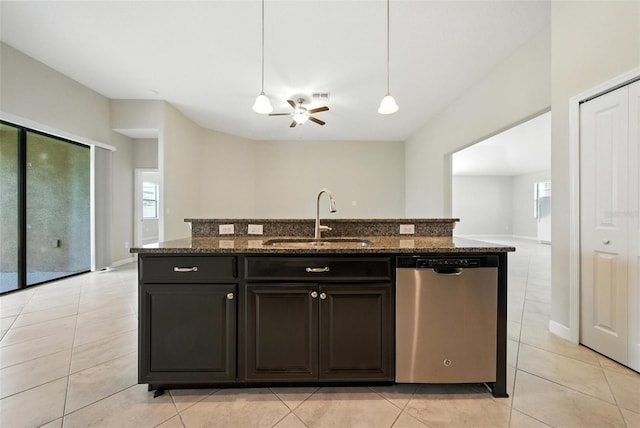 9864 Smarty Jones Dr, Ruskin, FL 33573 - photo 27