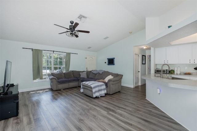 7537 Mengi Cir, New Port Richey, FL 34653 - photo 13