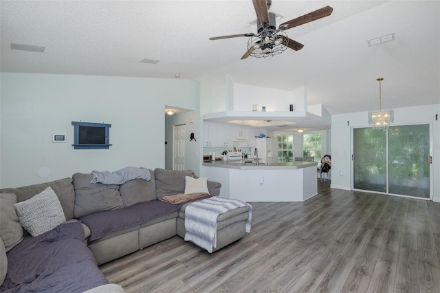 7537 Mengi Cir, New Port Richey, FL 34653 - photo 14