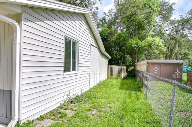 37740 Waverly Ave, Zephyrhills, FL 33542 - view of home's exterior