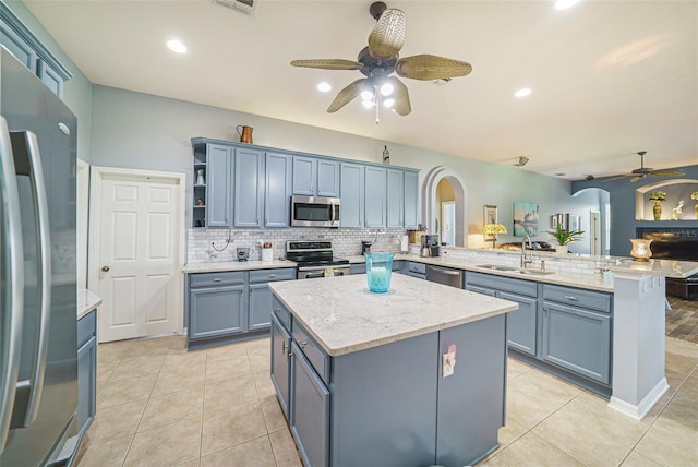 14172 Segovia St, Spring Hill, FL 34609 - photo 3