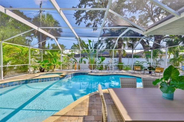 4817 Trade Winds Dr S, Gulfport, FL 33711 - photo 2
