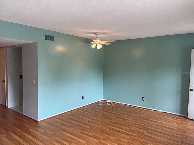 2459 Columbia Dr Unit 37, Clearwater, FL 33763 - photo 8
