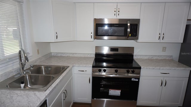 717 75th St N, Saint Petersburg, FL 33710 - photo 13