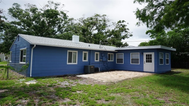 717 75th St N, Saint Petersburg, FL 33710 - photo 16