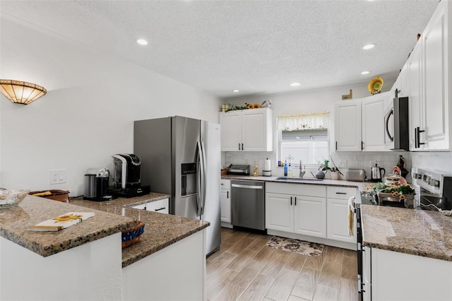 6411 Elmhurst Ct, Pinellas Park, FL 33782 - photo 11