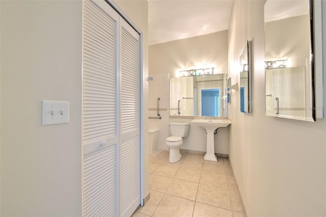 2012 Fall River Ct Unit 107, Sun City Center, FL 33573 - full bathroom featuring a closet and tile patterned floors