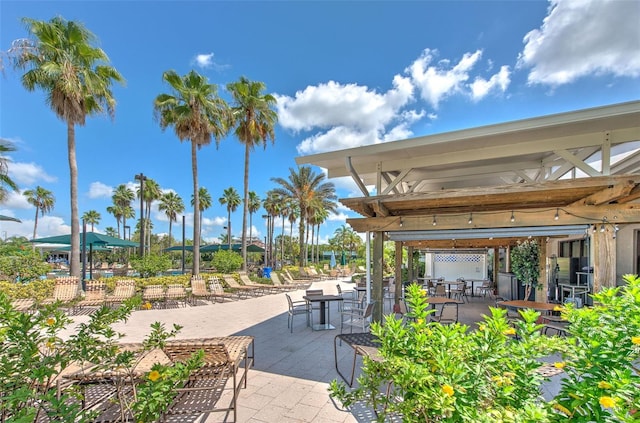 2012 Fall River Ct Unit 107, Sun City Center, FL 33573 - view of community featuring a patio