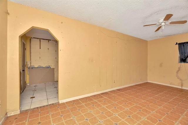 10210 N 16th St, Tampa, FL 33612 - photo 25