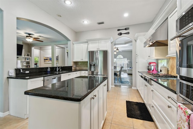 3025 Naughton Way, Tarpon Springs, FL 34688 - photo 30