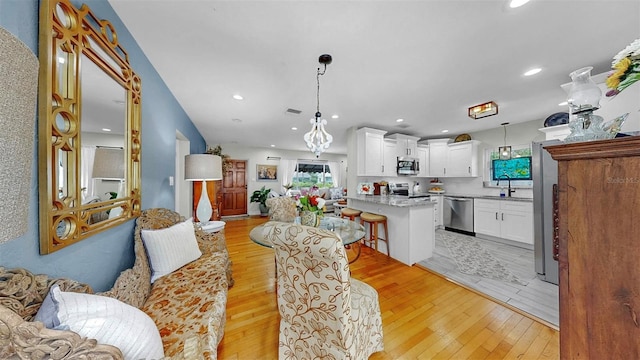 4020 Queen St N, Saint Petersburg, FL 33714 - photo 7