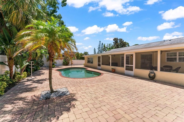7511 Mayfair Ct, Tampa, FL 33634 - photo 34